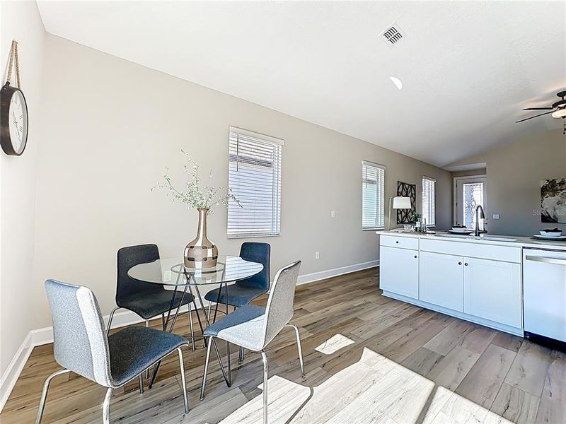Furnished interior view inside a new home in , Middleburg (Image 12).