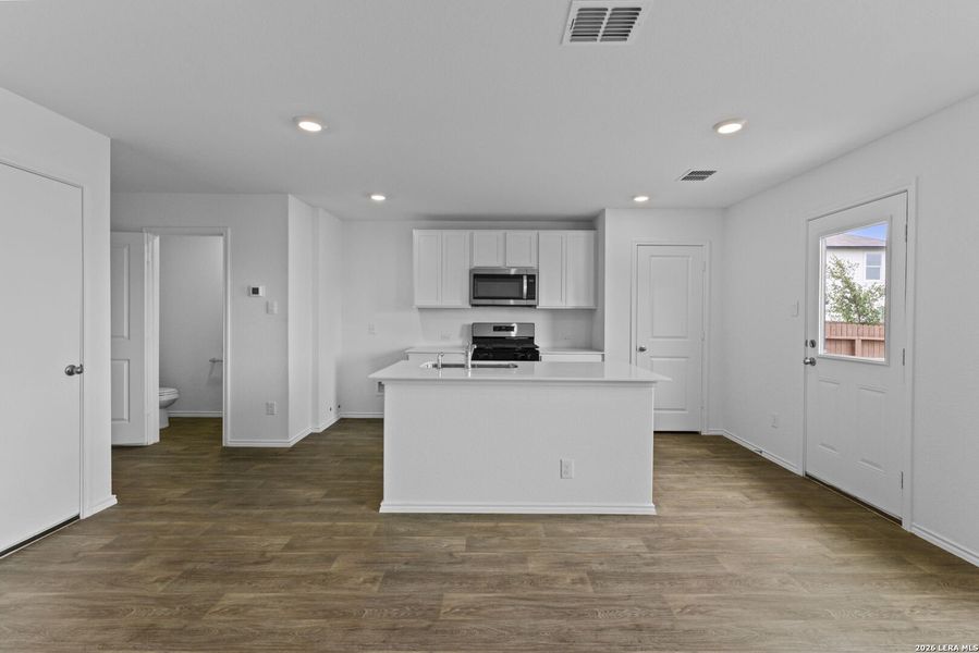 Furnished interior view inside a new home in Avenida, Converse (Image 5). Furnished interior view inside a new home in Avenida, Converse (Image 5).
