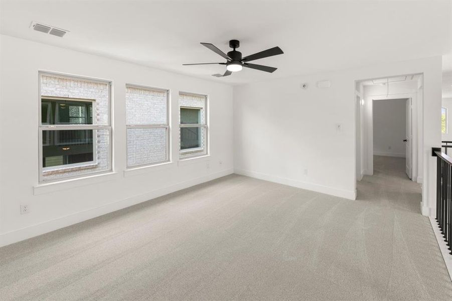 Spacious, unfurnished interior of a new home in Trails at Cottonwood Creek, Rowlett (Image 11). Spacious, unfurnished interior of a new home in Trails at Cottonwood Creek, Rowlett (Image 11).