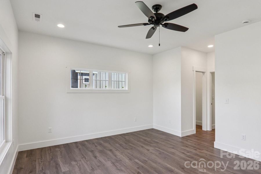 Spacious, unfurnished interior of a new home in , Hendersonville (Image 26).