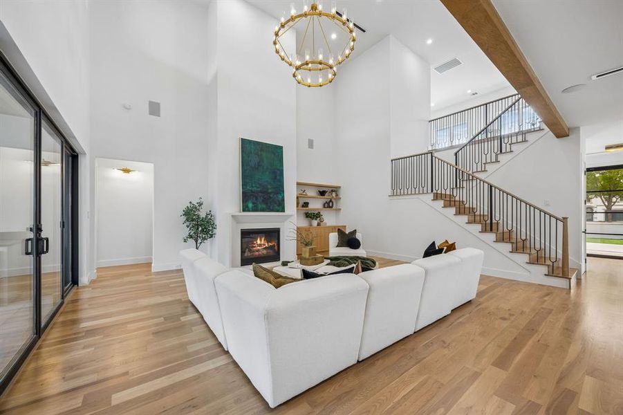 Furnished interior view inside a new home in , Dallas (Image 10).