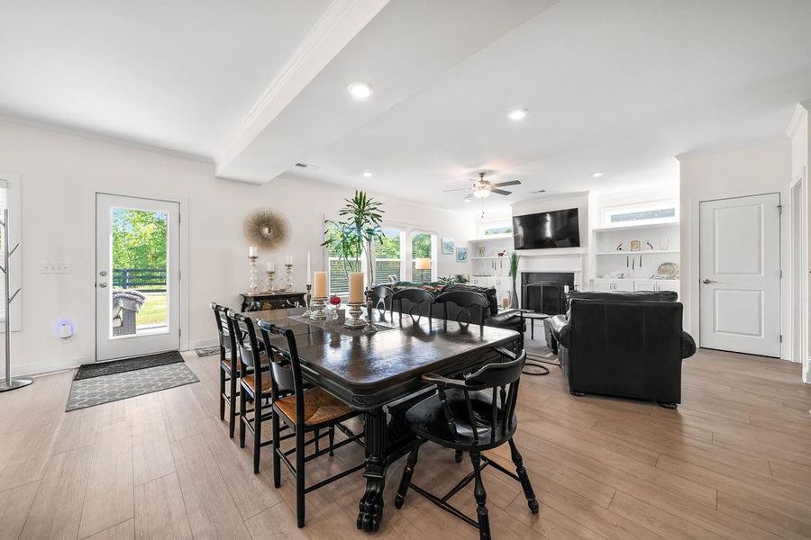 Furnished interior view inside a new home in , Dallas (Image 41).