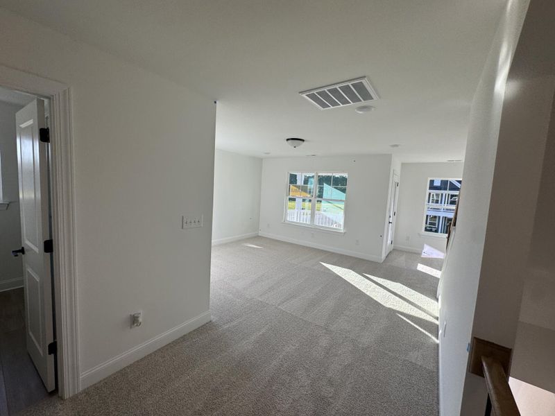 Spacious, unfurnished interior of a new home in The Enclave at Laurelbrook, Sherrills Ford (Image 26). Spacious, unfurnished interior of a new home in The Enclave at Laurelbrook, Sherrills Ford (Image 26).