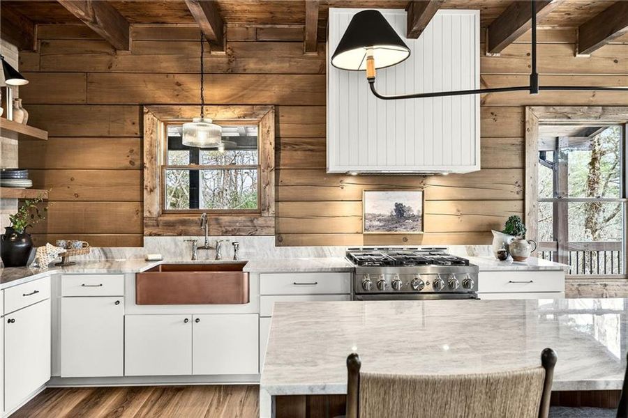 Furnished interior view inside a new home in , Ellijay (Image 34).