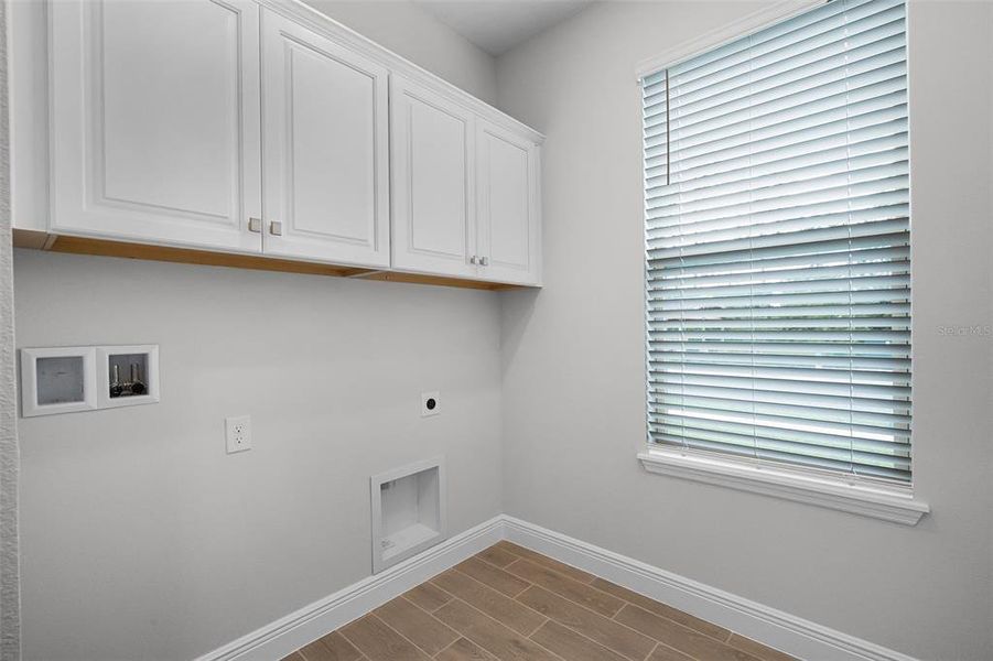 Spacious, unfurnished interior of a new home in Waterleigh, Winter Garden (Image 49). Spacious, unfurnished interior of a new home in Waterleigh, Winter Garden (Image 49).