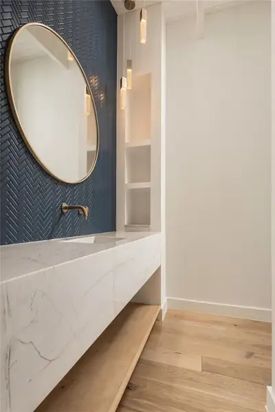 Powder Bath