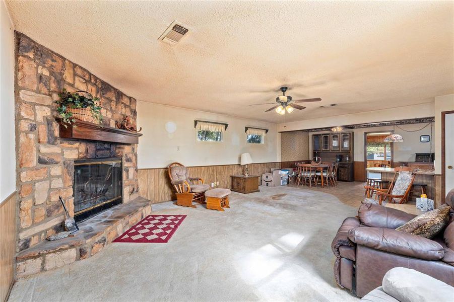 Furnished interior view inside a new home in , Brownwood (Image 16).