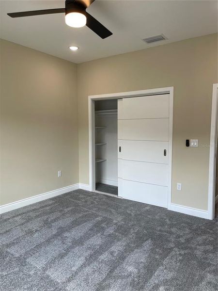 Spacious, unfurnished interior of a new home in , Davenport (Image 33).