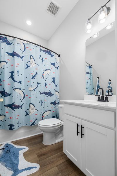 Image 28 of a home in . Image 28 of a home in .