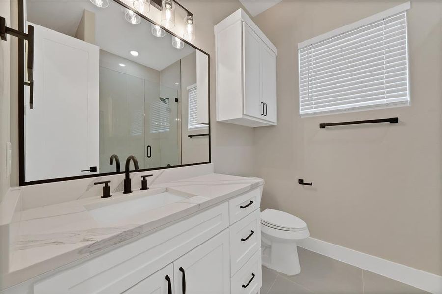 Furnished interior view inside a new home in , Decatur (Image 9).