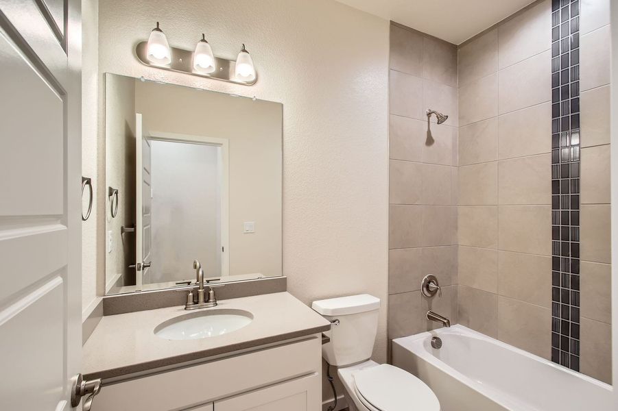 Representative furnished interior of a home built from the Pintail by View Homes in Buffalo Highlands – Commerce City, Commerce City (Image 10).