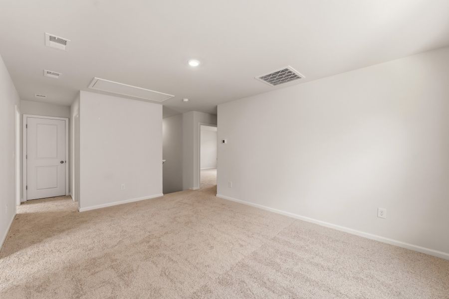 Spacious, unfurnished interior of a new home in Braxton Place, Moore (Image 23). Spacious, unfurnished interior of a new home in Braxton Place, Moore (Image 23).