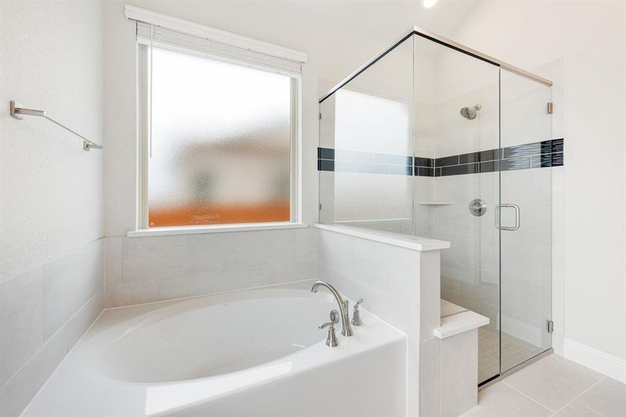 Furnished interior view inside a new home in Star Ranch, Godley (Image 9).