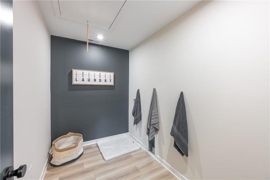 Furnished interior view inside a new home in Crossvine Estates, Braselton (Image 10). Furnished interior view inside a new home in Crossvine Estates, Braselton (Image 10).