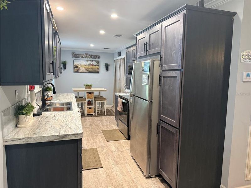 Furnished interior view inside a new home in , Plant City (Image 3).