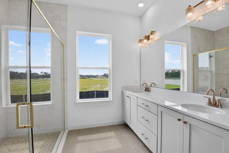 Furnished interior view inside a new home in Ardisia Park, New Smyrna Beach (Image 5).