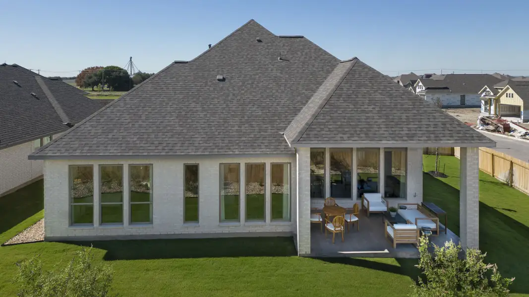 Exterior details and patio area of a home in Ramble, Celina (Image 3).