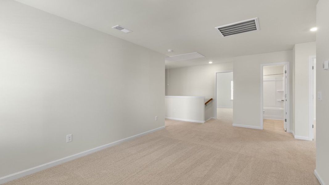 Spacious, unfurnished interior of a new home in Shahbain Reserve, Raeford (Image 23). Spacious, unfurnished interior of a new home in Shahbain Reserve, Raeford (Image 23).