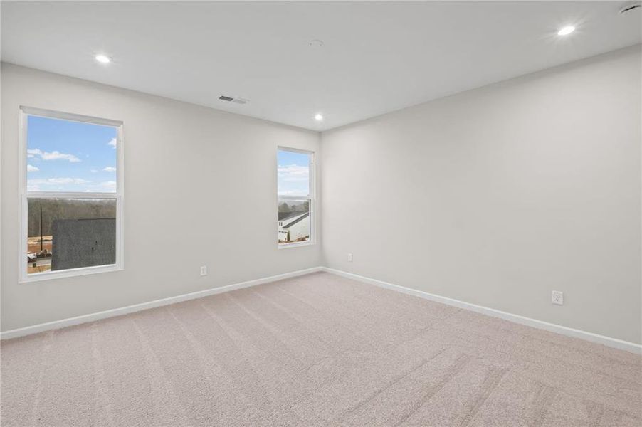 Spacious, unfurnished interior of a new home in Easton Park, Dallas (Image 31). Spacious, unfurnished interior of a new home in Easton Park, Dallas (Image 31).