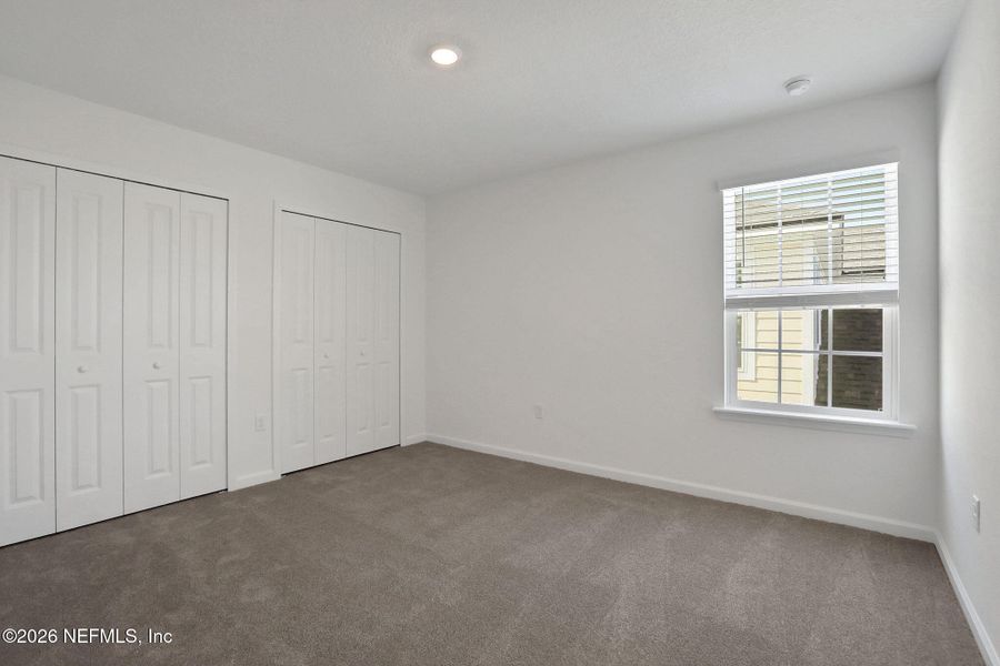 Spacious, unfurnished interior of a new home in Amberly, Green Cove Springs (Image 45).