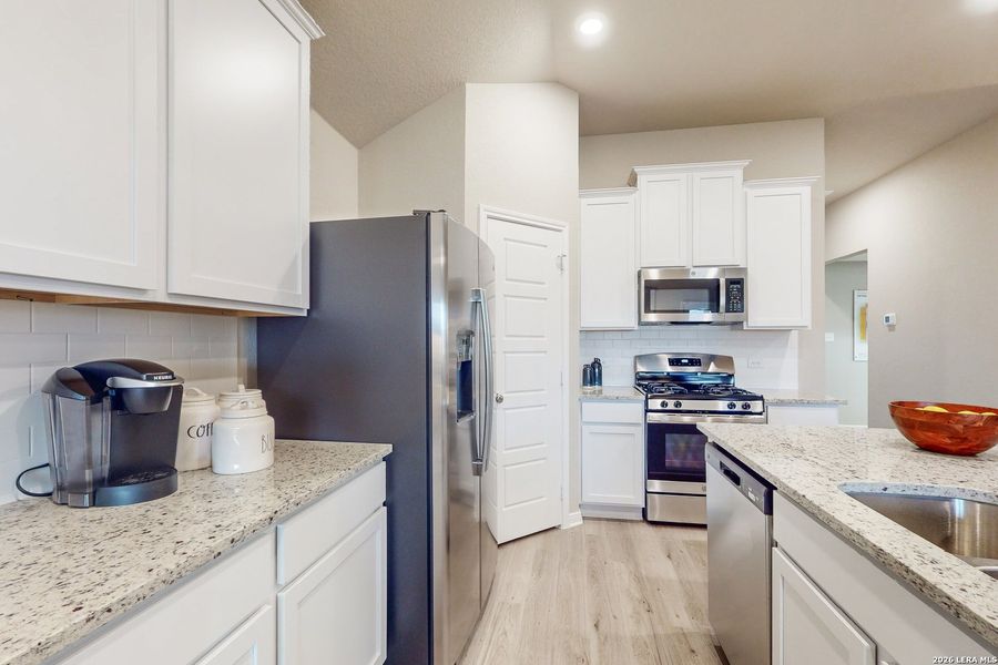 Furnished interior view inside a new home in Agave, San Antonio (Image 12).