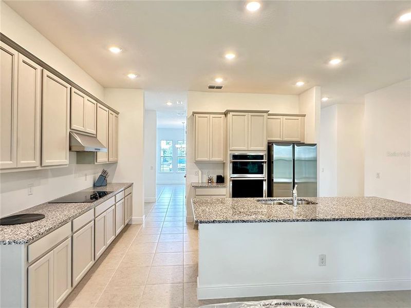 Furnished interior view inside a new home in Northlake Traditional, Winter Garden (Image 12). Furnished interior view inside a new home in Northlake Traditional, Winter Garden (Image 12).