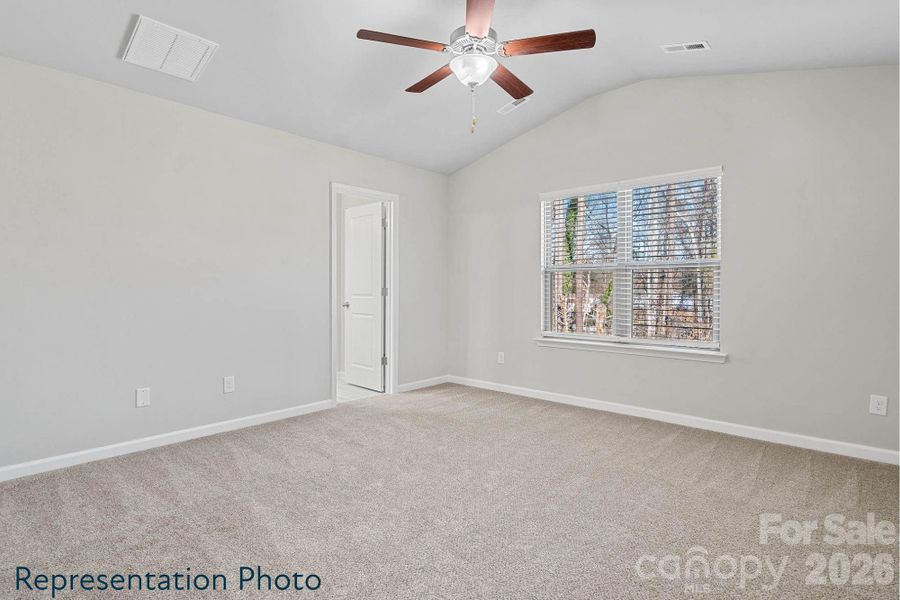 Spacious, unfurnished interior of a new home in , Shelby (Image 16).