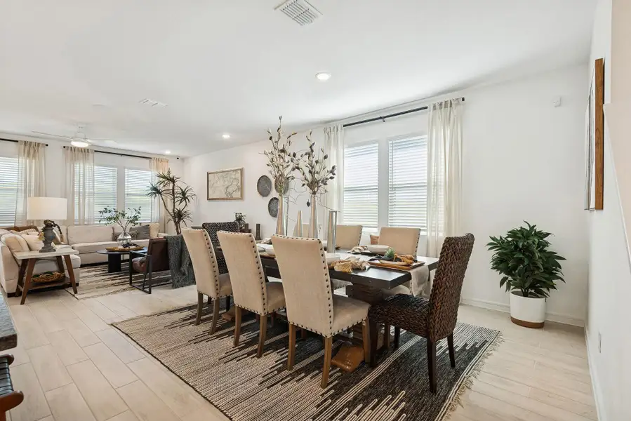 Charming dining area (*Photo not of actual home and used for illustration purposes only.)