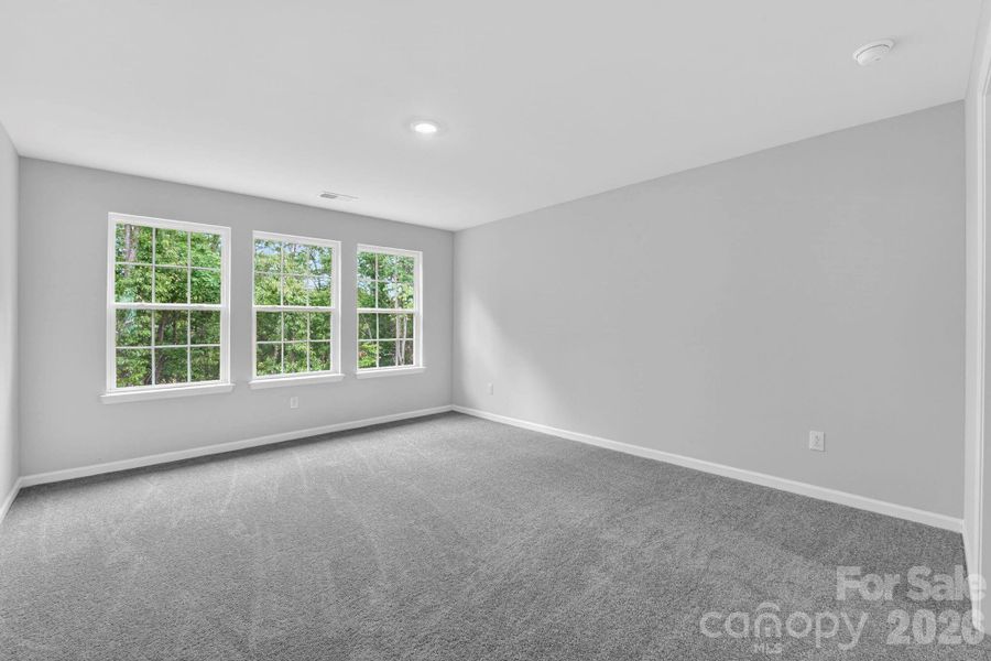 Spacious, unfurnished interior of a new home in Village of Waxhaw, Waxhaw (Image 11). Spacious, unfurnished interior of a new home in Village of Waxhaw, Waxhaw (Image 11).