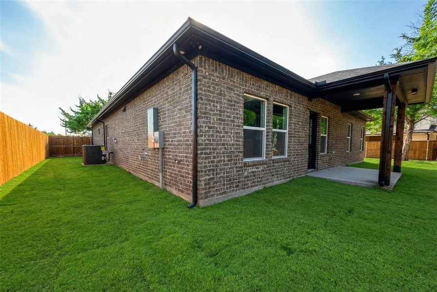 Exterior details and patio area of a home in , Glenn Heights (Image 22). Exterior details and patio area of a home in , Glenn Heights (Image 22).