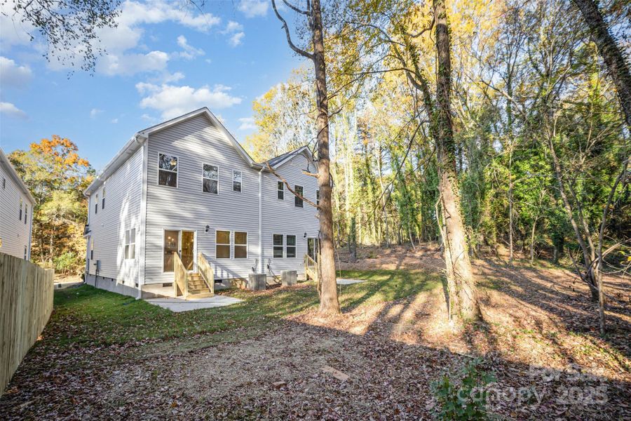 Photos of 2709 & 2713 New Pineola Rd