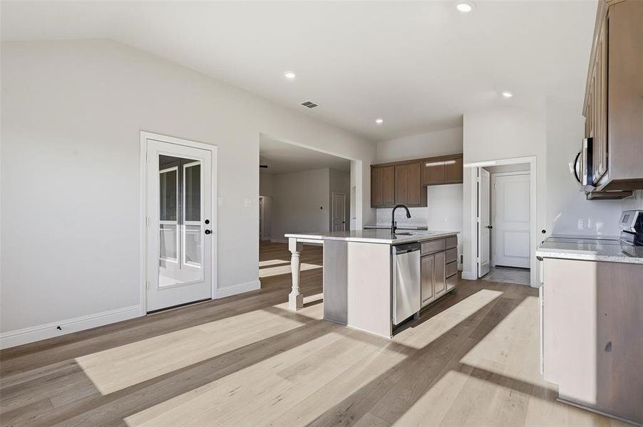 Furnished interior view inside a new home in Stoneview, Glen Rose (Image 7). Furnished interior view inside a new home in Stoneview, Glen Rose (Image 7).