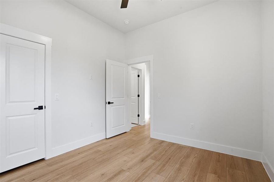 Spacious, unfurnished interior of a new home in , Dallas (Image 20). Spacious, unfurnished interior of a new home in , Dallas (Image 20).