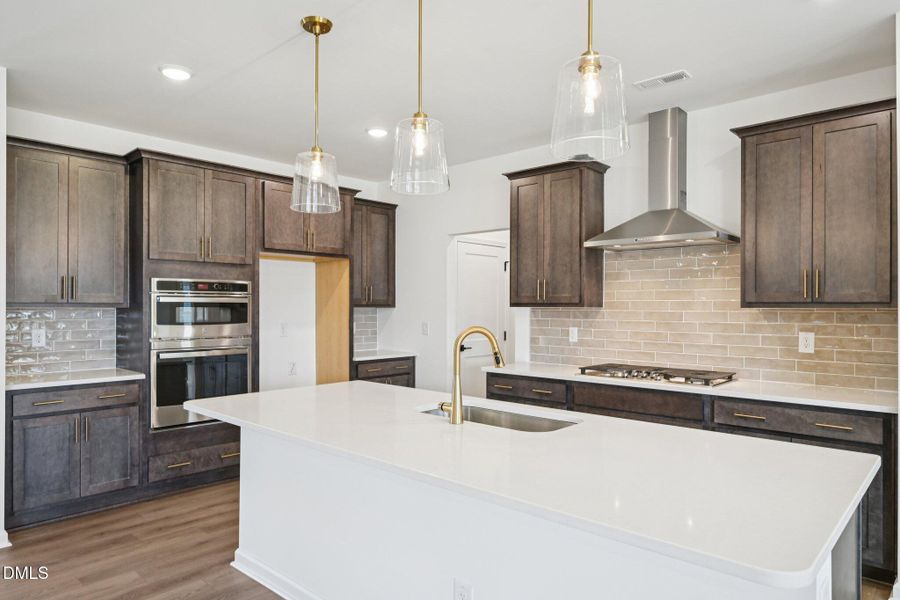 17-web-or-mls-N Stonemill Trl-S1212-017