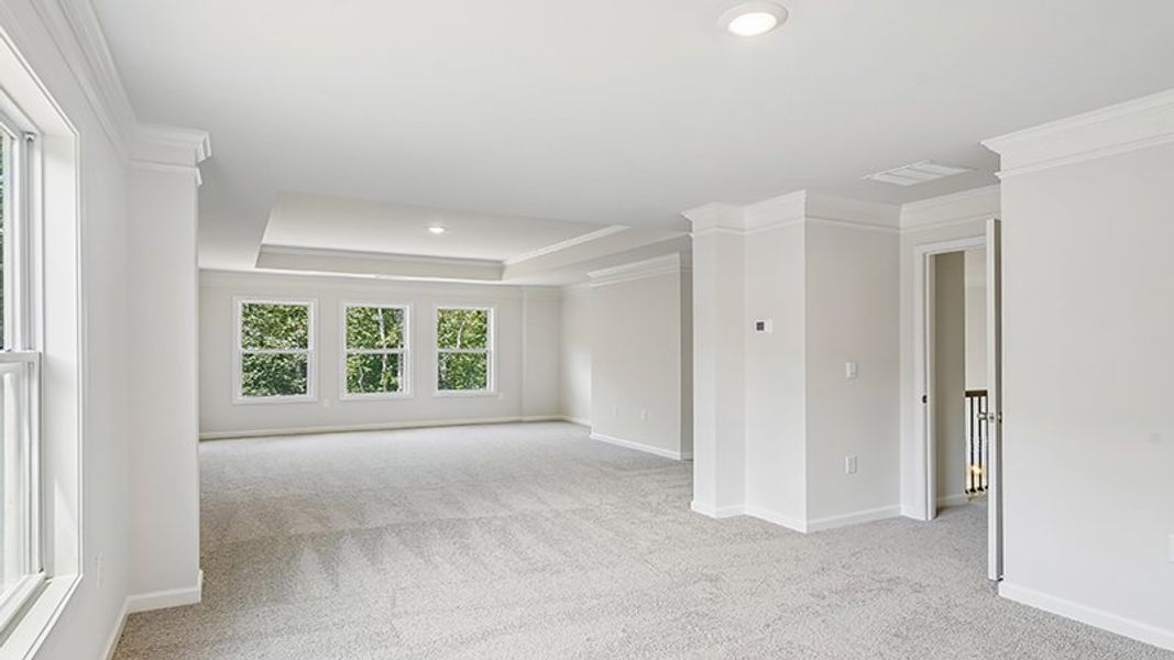 Representative unfurnished interior of a home built from the Sonoma by D.R. Horton in Thalley Creek Estates, Cumming (Image 24).
