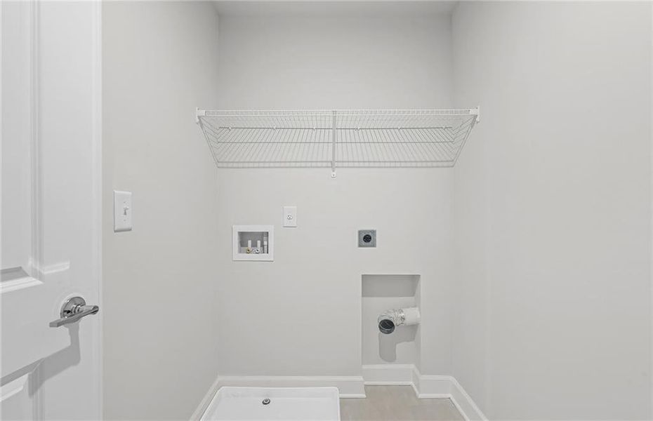 Spacious, unfurnished interior of a new home in Anderson Point, McDonough (Image 22).