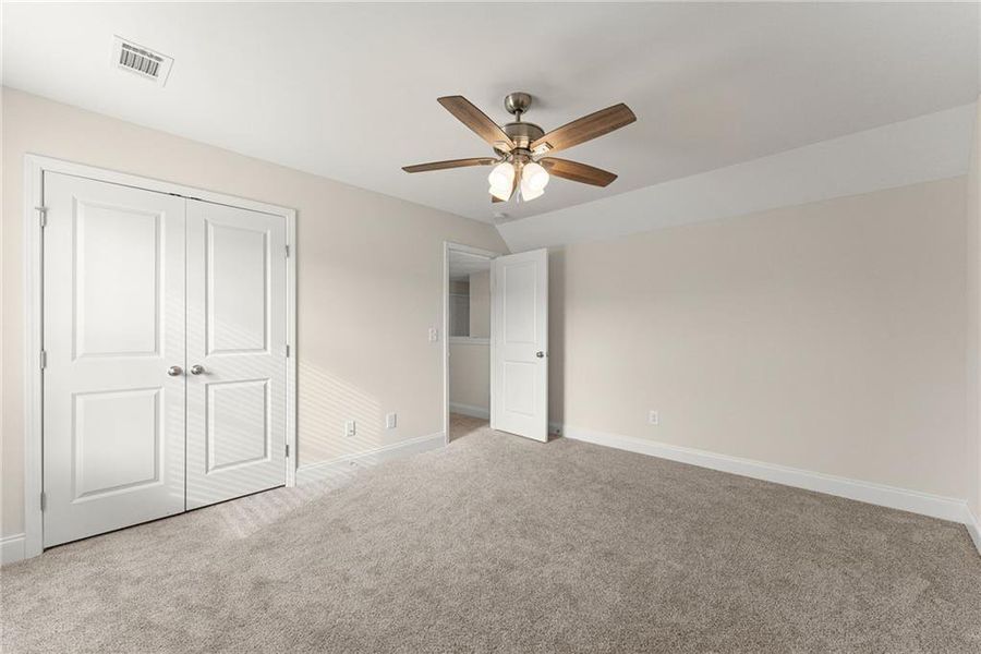 Spacious, unfurnished interior of a new home in , Dawsonville (Image 32).