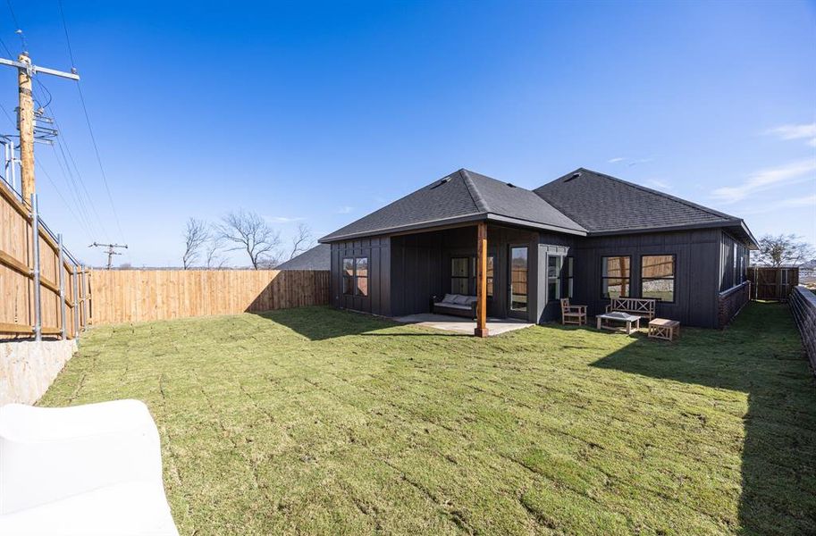 Exterior details and patio area of a home in , Fort Worth (Image 3).