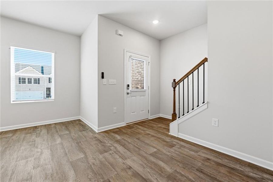 Spacious, unfurnished interior of a new home in Parkway James, Snellville (Image 26). Spacious, unfurnished interior of a new home in Parkway James, Snellville (Image 26).