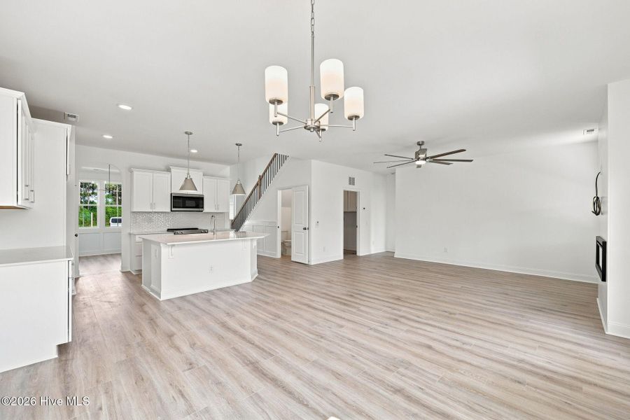 Spacious, unfurnished interior of a new home in Legacy Lakes, Aberdeen (Image 28).