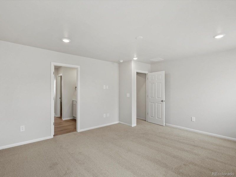 Spacious, unfurnished interior of a new home in Revere at Johnstown, Johnstown (Image 13). Spacious, unfurnished interior of a new home in Revere at Johnstown, Johnstown (Image 13).