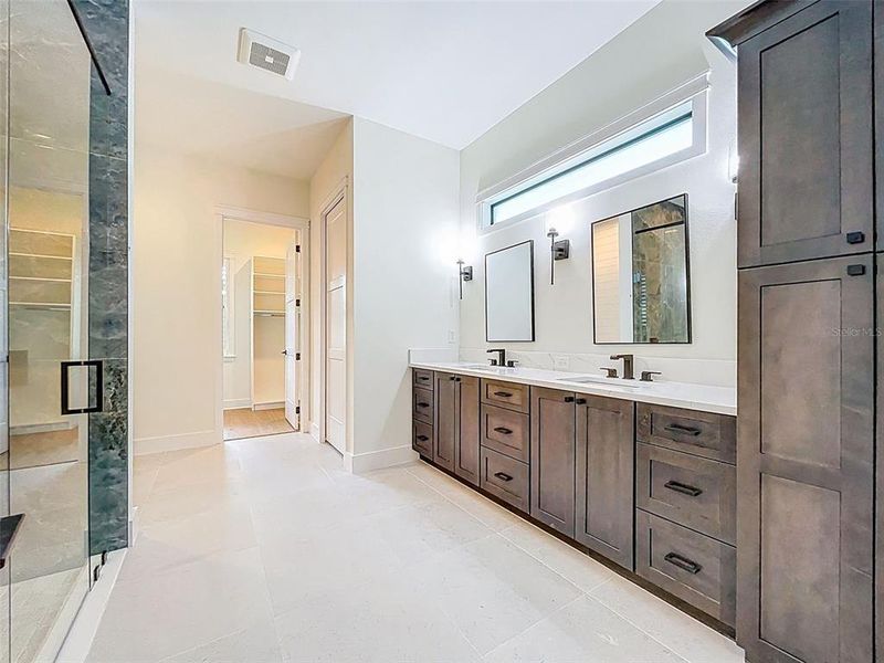 Furnished interior view inside a new home in , Tampa (Image 50).