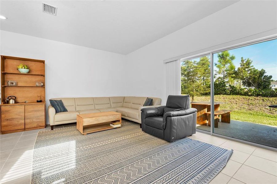 Image 40 of a home in . Image 40 of a home in .