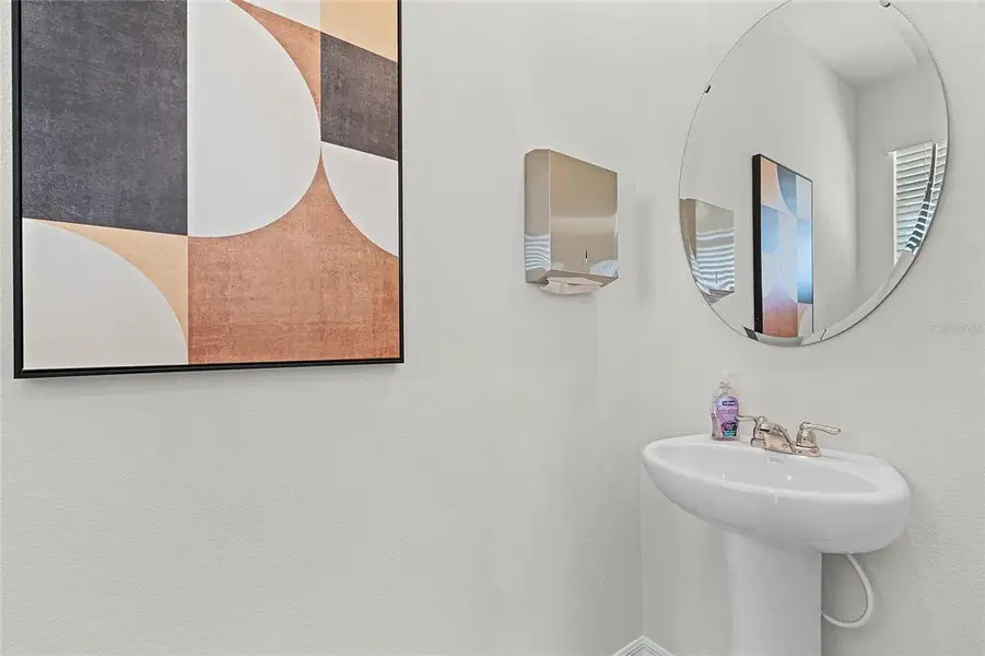 Image 25 of a home in Nona West. Image 25 of a home in Nona West.