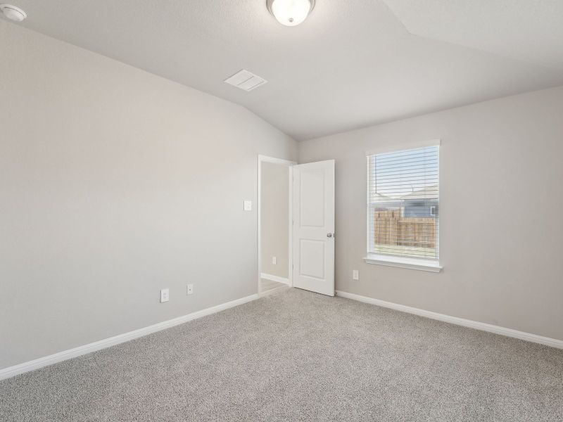 Spacious, unfurnished interior of a new home in Waterstone Crossing, Kyle (Image 7). Spacious, unfurnished interior of a new home in Waterstone Crossing, Kyle (Image 7).