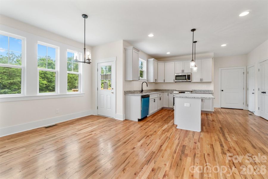 Image 44 of a home in .