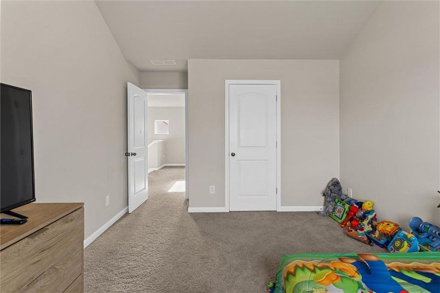 Spacious, unfurnished interior of a new home in Enclave at Brookside Crossing, Auburn (Image 24).