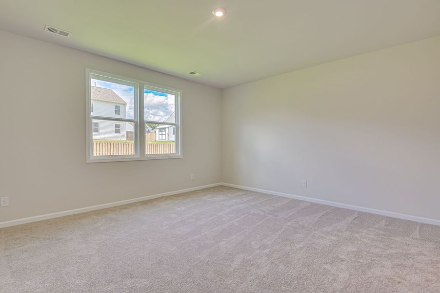Spacious, unfurnished interior of a new home in The Beacon at Old Peachtree Single Family Homes, Lawrenceville (Image 387).