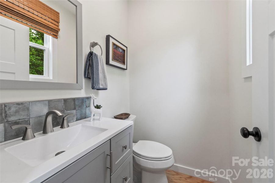 Furnished interior view inside a new home in , Asheville (Image 30). Furnished interior view inside a new home in , Asheville (Image 30).