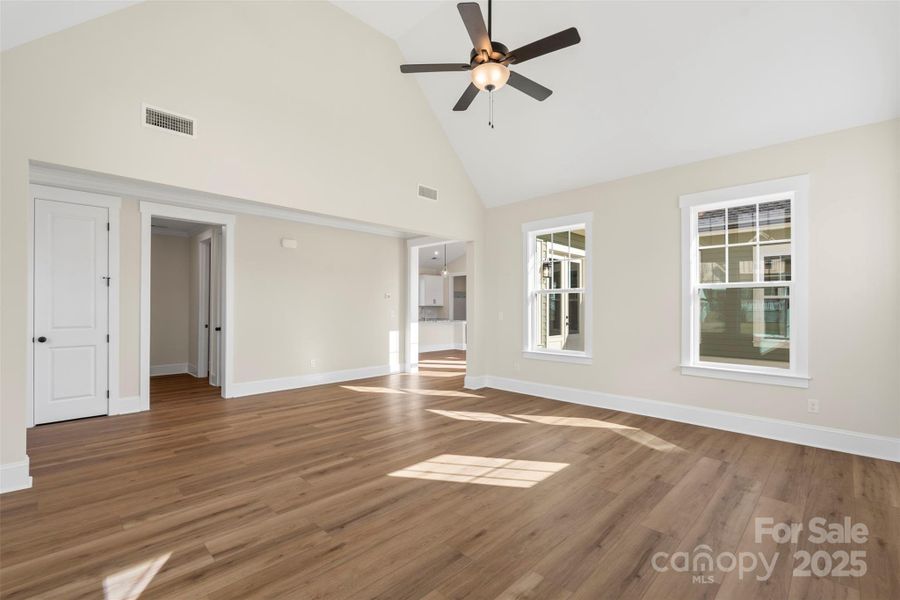 Spacious, unfurnished interior of a new home in Riverwalk, Rock Hill (Image 27).